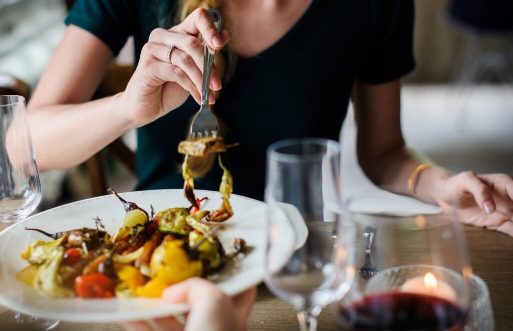 Researchers propose novel model to screen misreporting in dietary surveys