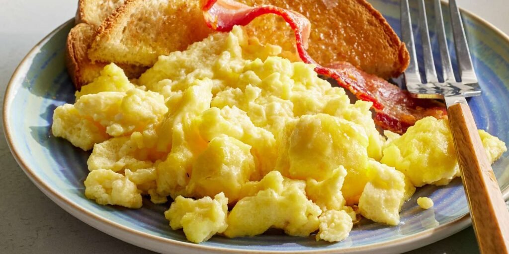 My Husband’s Scrambled Eggs Are So Good, I Wrote About Them In My Wedding Vows