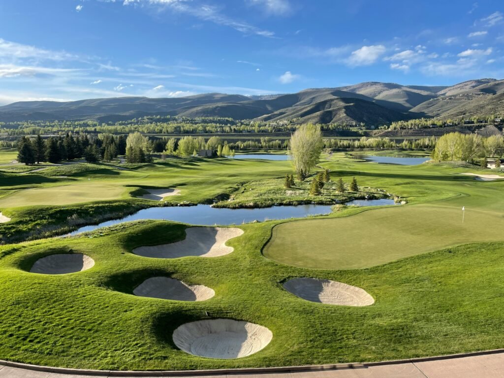 Golf course proximity linked to higher Parkinson’s disease risk