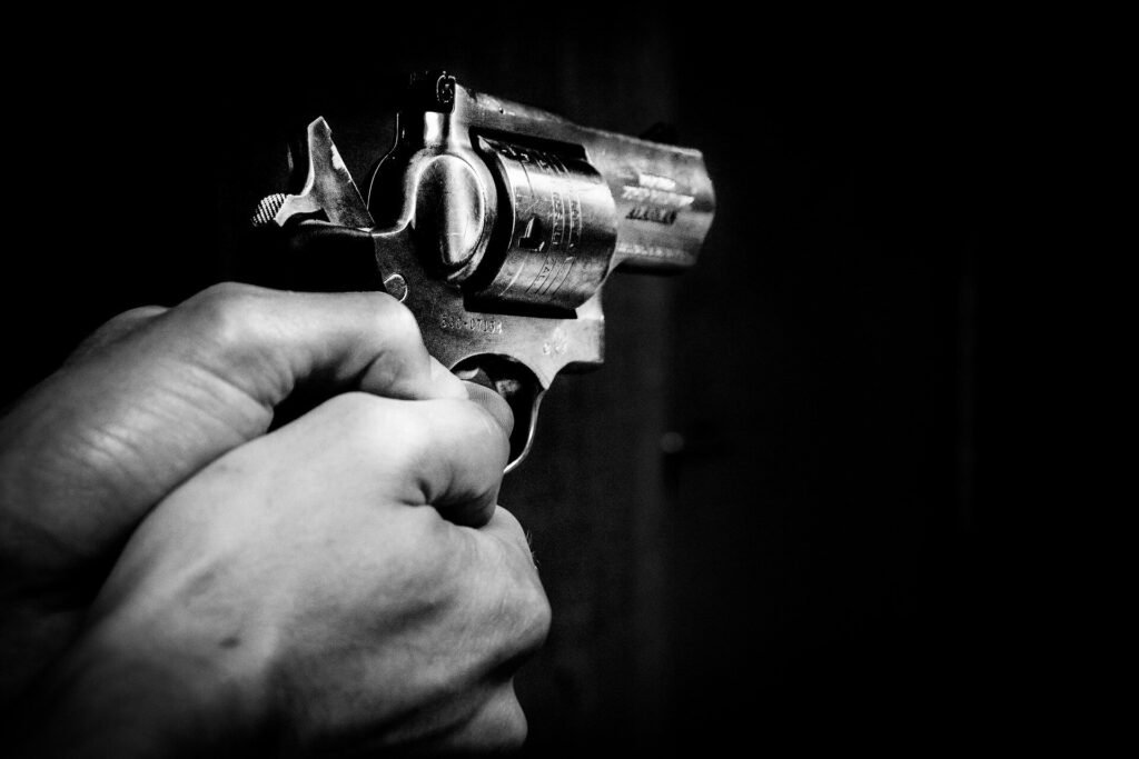 New study reveals critical link between neighborhood violence, youth fighting, and perceived firearm availability