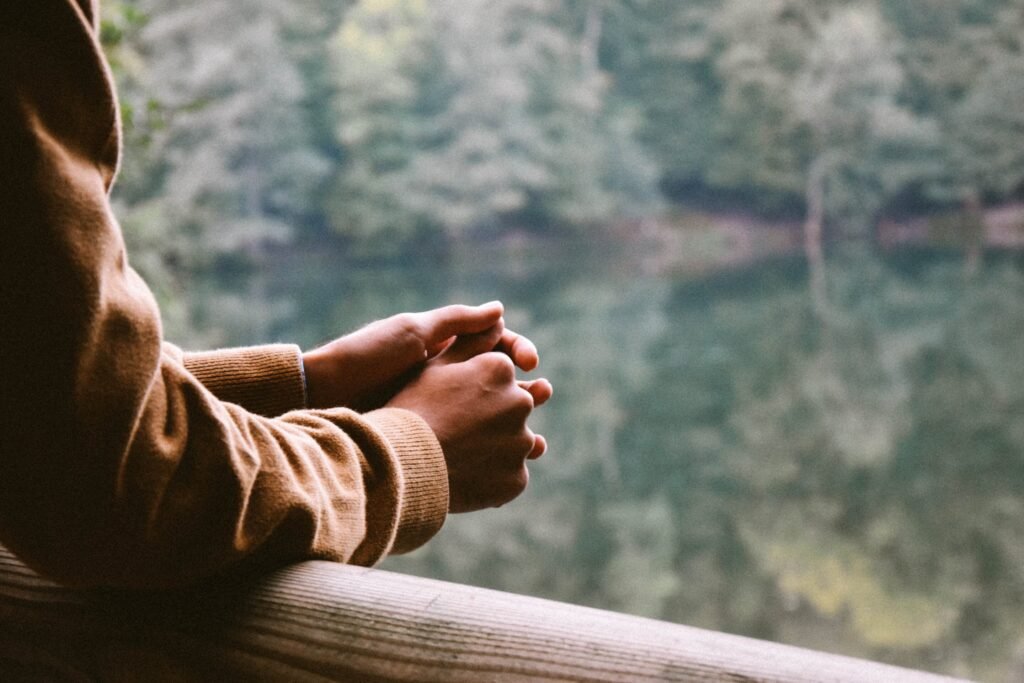 Mental health care needs urgent reform to include lifestyle interventions, claims report