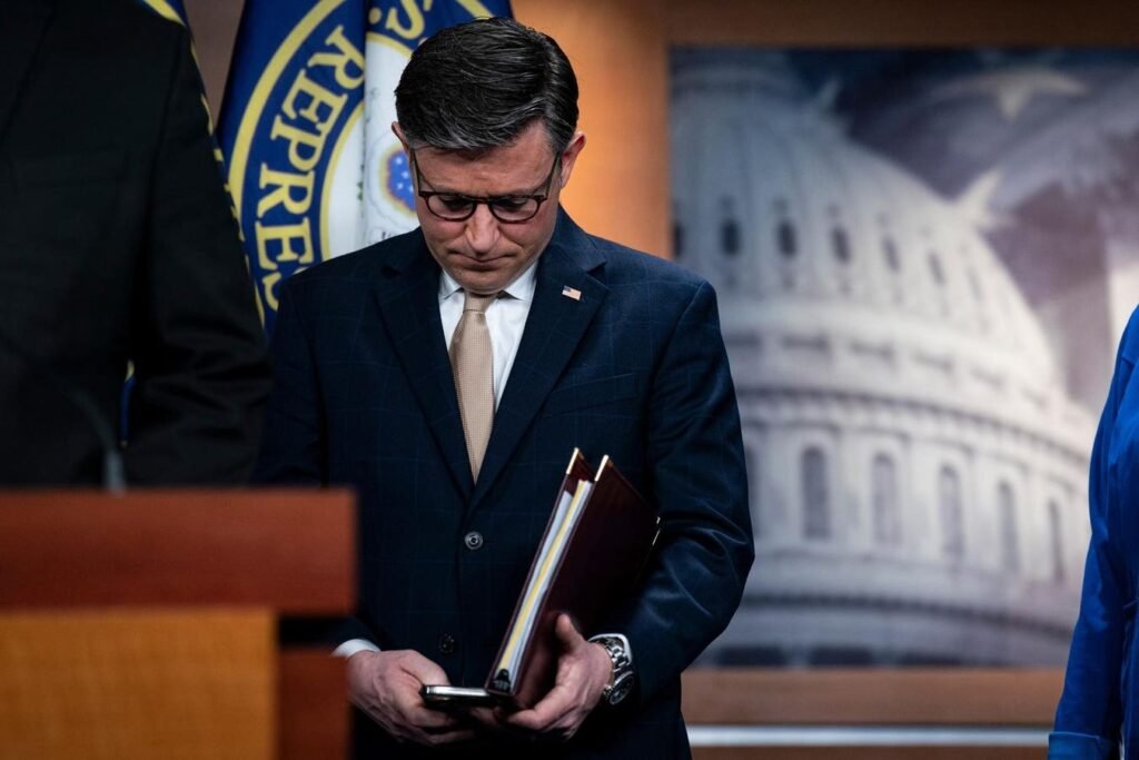 Middle-Income Americans Hit Hard If GOP Congress Doesn’t Extend Obamacare Credits