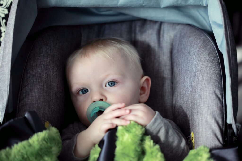 Motivational support and text messages boost proper child car seat use, clinical trial finds