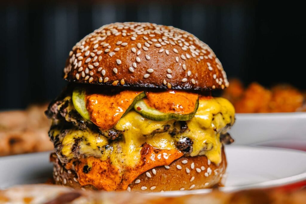 The 9 Best Burgers in New York City, According to Chefs