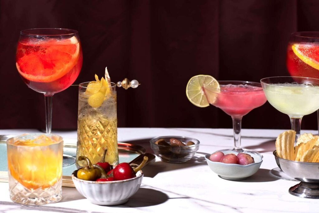 3 Fall Aperitivo Pairings, According to Top Sommeliers 3 Fall Aperitivo Pairings, According to Top Sommeliers