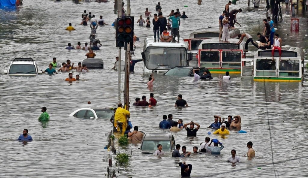 In Mumbai, more than 80% of people who die due to extreme rainfall live in slums